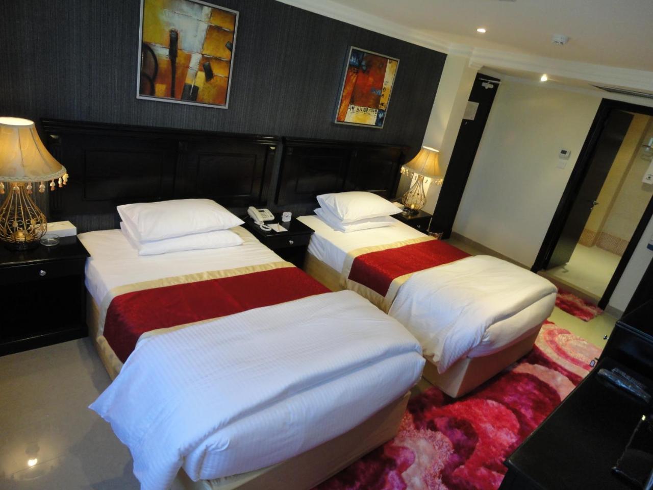 Al Andalus Plaza Hotel Manamah Buitenkant foto