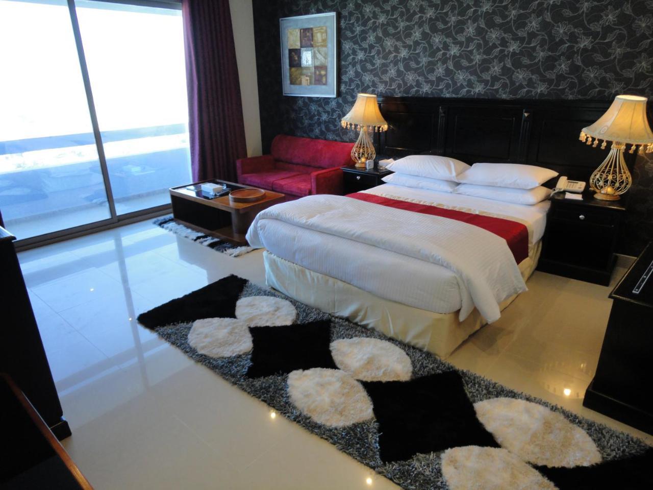 Al Andalus Plaza Hotel Manamah Buitenkant foto