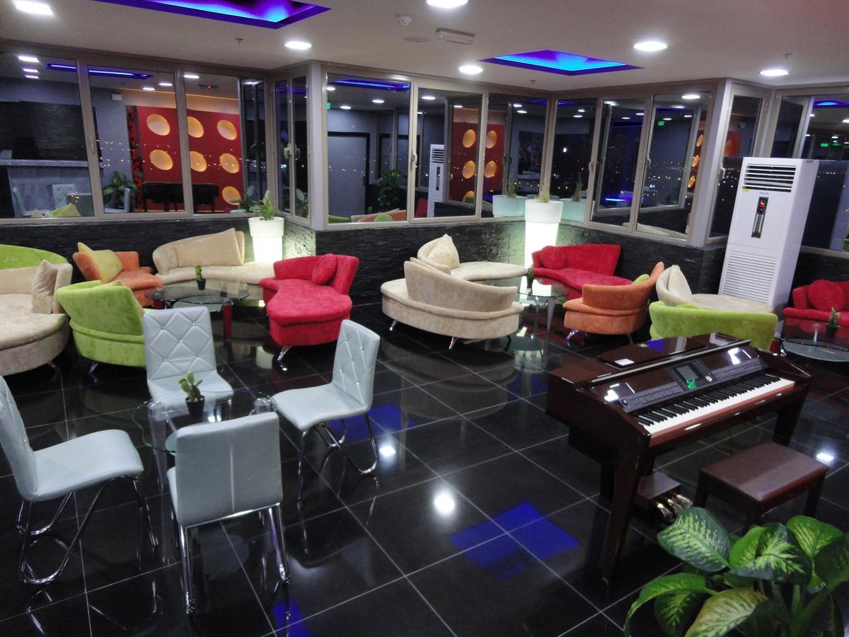Al Andalus Plaza Hotel Manamah Buitenkant foto