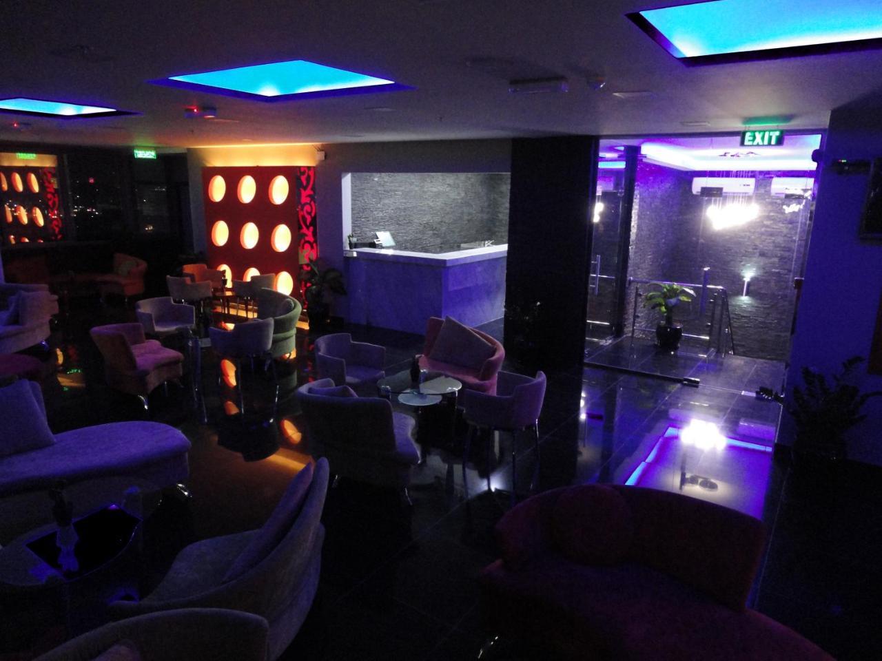 Al Andalus Plaza Hotel Manamah Buitenkant foto