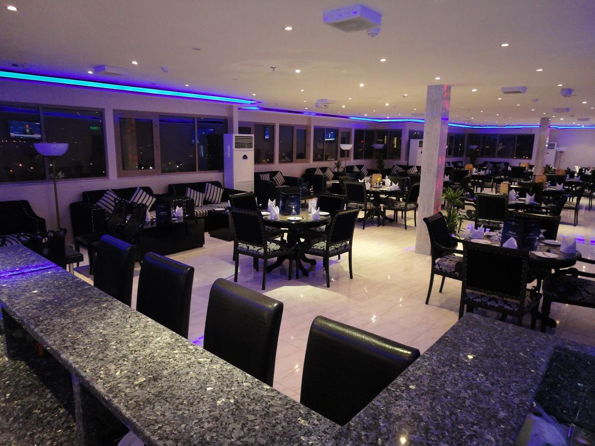 Al Andalus Plaza Hotel Manamah Buitenkant foto