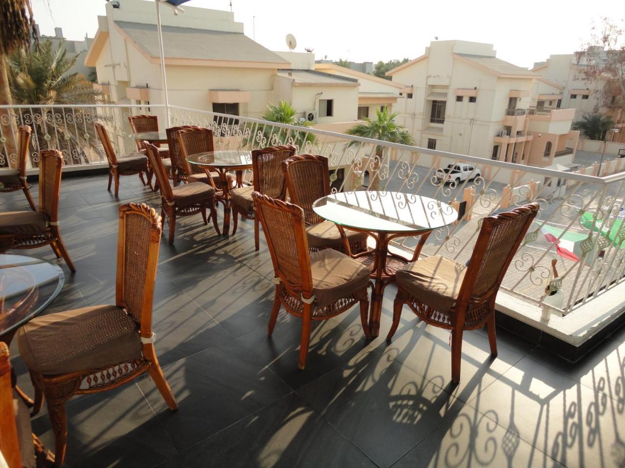 Al Andalus Plaza Hotel Manamah Buitenkant foto
