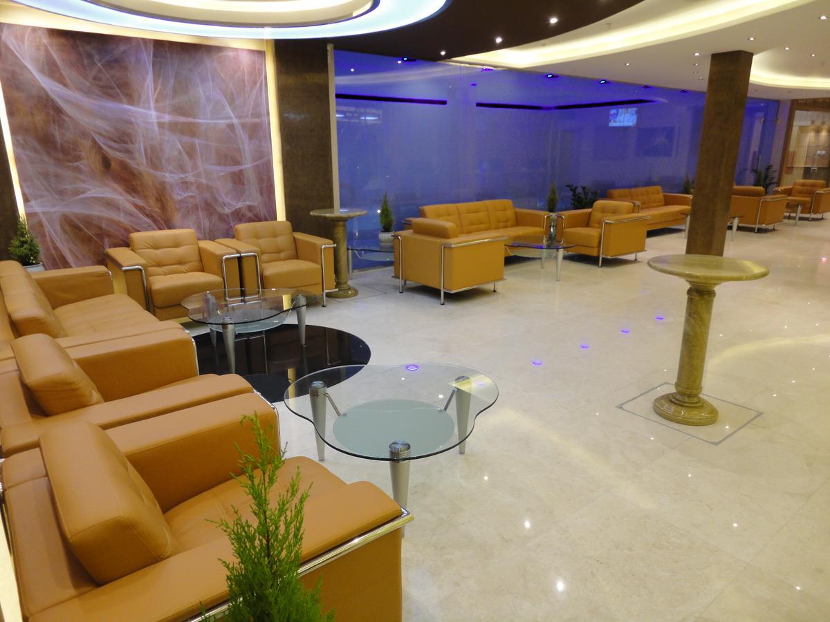 Al Andalus Plaza Hotel Manamah Buitenkant foto